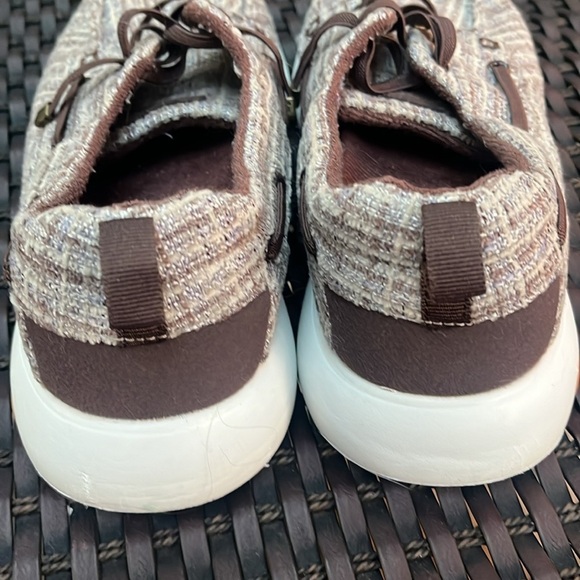 OrthoComfoot Women’s Brown Boat Shoes with Arch Support Slip on size 42. Us 11 - Picture 4 of 10